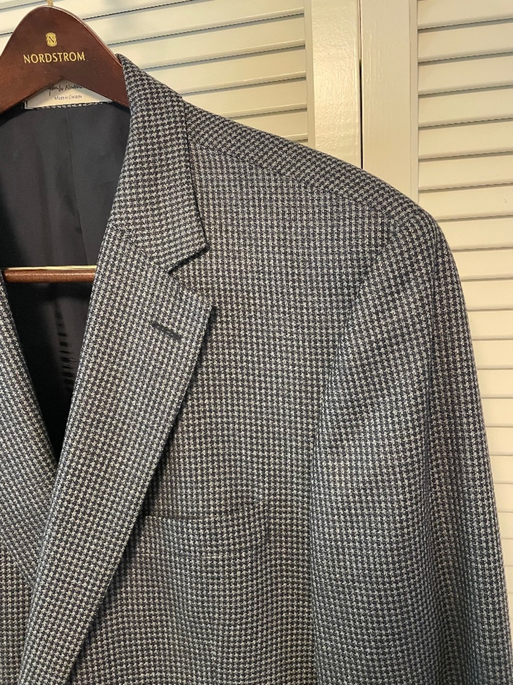 Wool and Silk Houndstooth Sports Coat